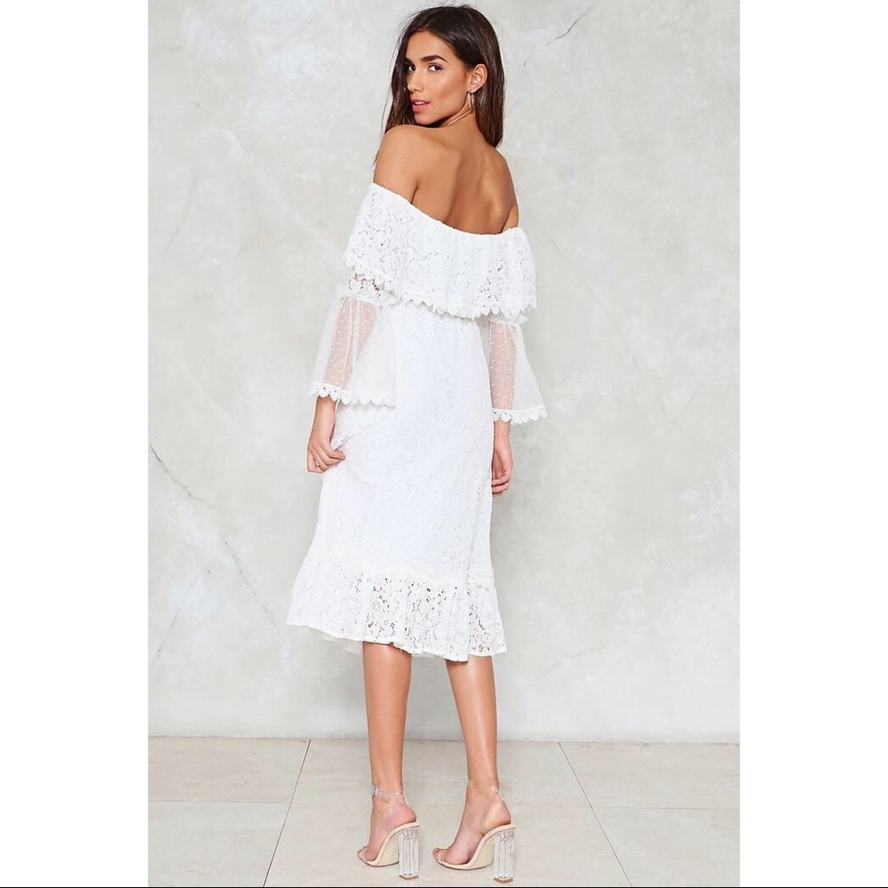 NWOT Nasty Gal White Off Shoulder Lace Midi Dress